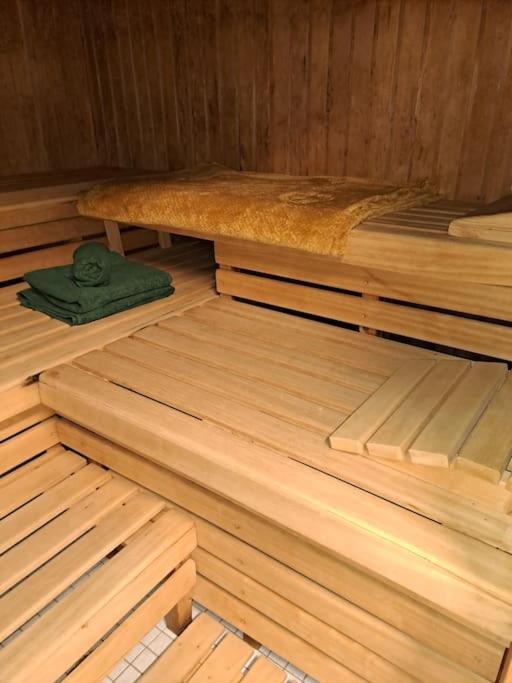 Schwarzwald-Traum Mit Pool Und Sauna Unterkirnach Экстерьер фото